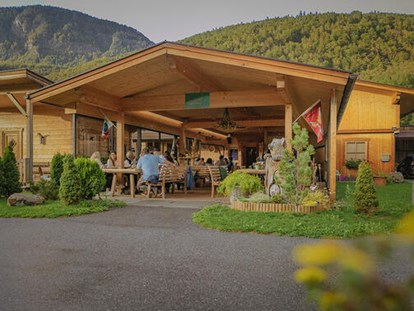 Hotel Immobilien - Cafe in  Tirol  zu verpachten - Cafe Bärig im Gartendorf Tirol - Neuverpachtung