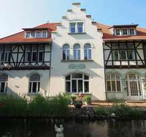 Hotel kaufen pachten: Terasse - Schlossvilla