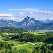 Hotel kaufen pachten: Kleines Bergsteigerhotel Garni in Oberbayern zu verkaufen