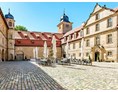 Hotel kaufen pachten: Schloss Thurnau und Gräf-Haus