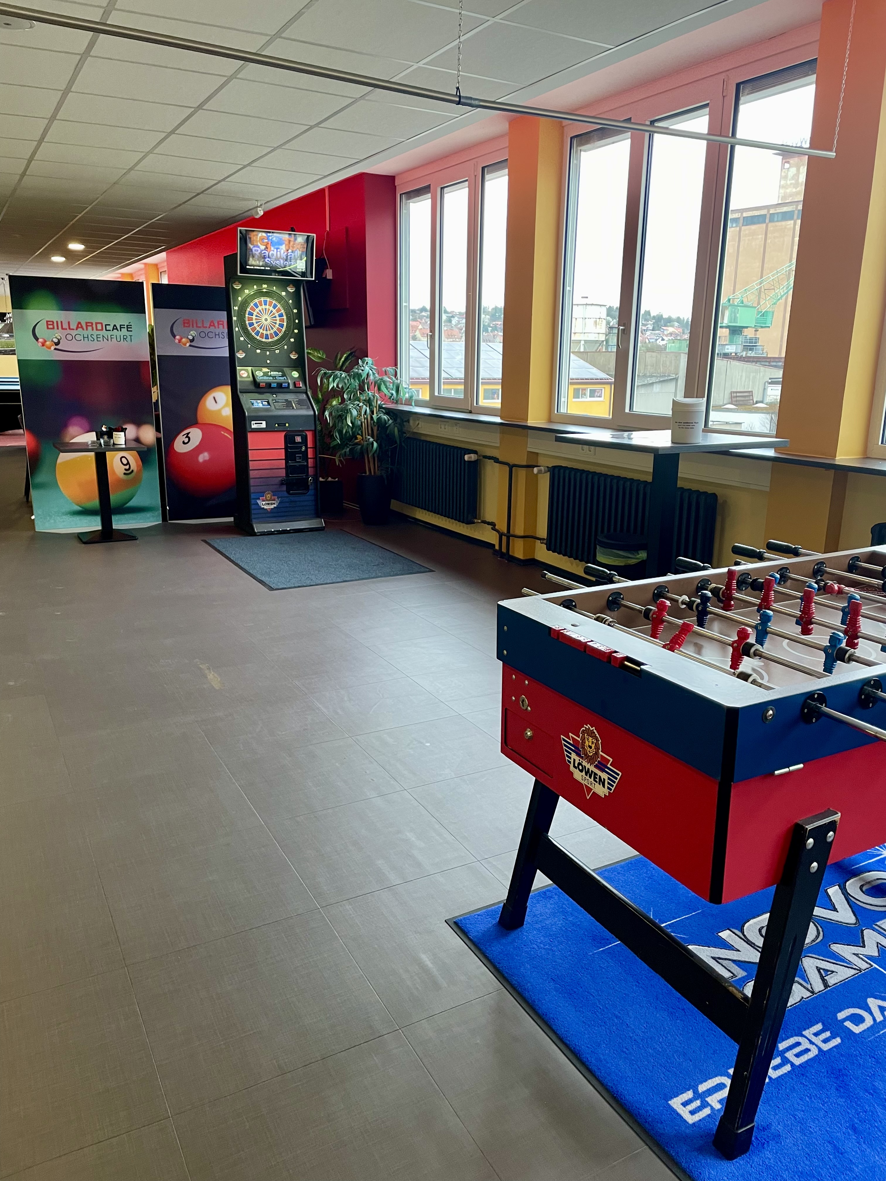 Hotel Immobilien - Würzburg - Gastronomie mit Billardcafé im Raum Mainfranken zu verpachten