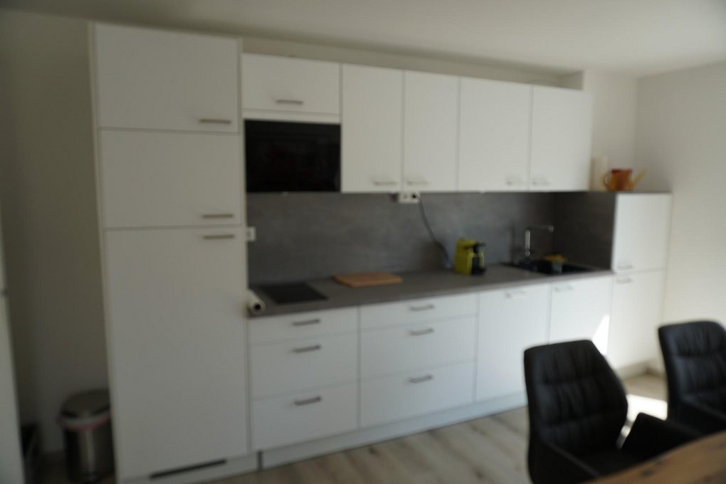 Gewerbeimmobilien: Wunderschönes Büro in unmittelbarer Nähe zu München Neubau Praxis Kanzlei 90qm hochwertig neuwertig