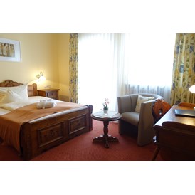 Hotel kaufen pachten: Hotel 3***S im schönen Oberallgäu, Nähe Alpsee, zu verkaufen oder zu verpachten.
