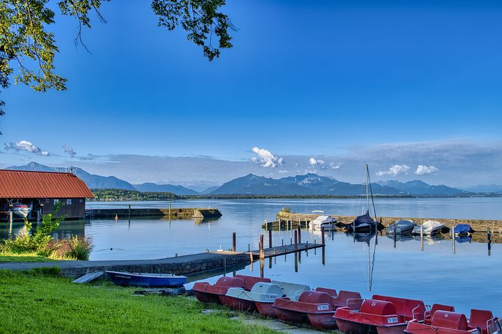 Hotel Immobilien - Hotel Garni/Frühstückspension im Chiemgau zum Kauf