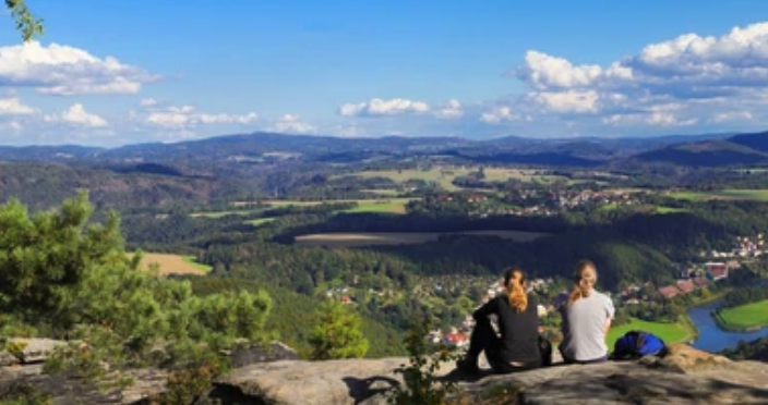 Hotel kaufen pachten: Kleine, romantische Pension mit Café und Restaurant