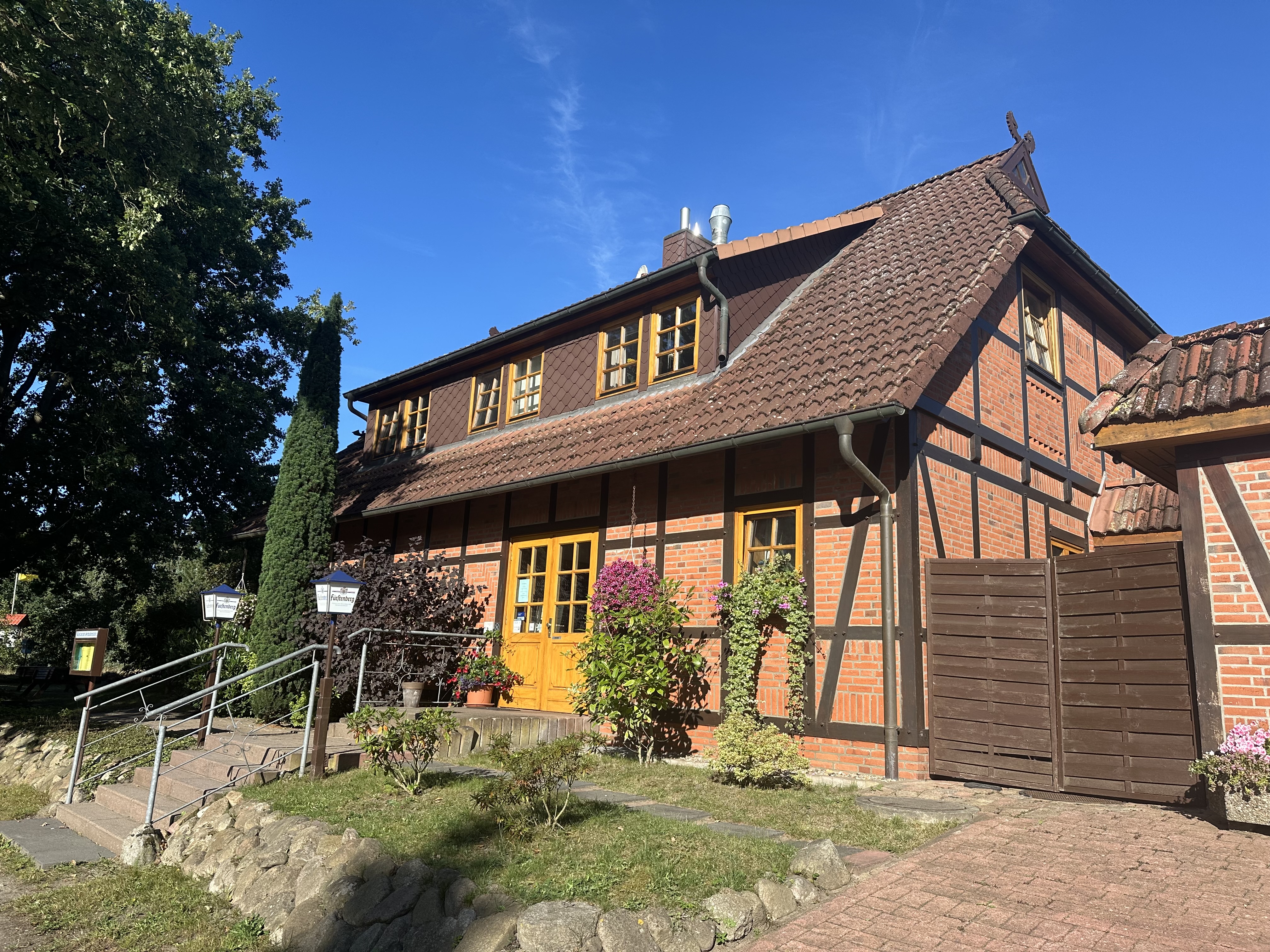 Hotel Immobilien - Landeszuordnung: Deutschland - Niedersachsen - Kleines Restaurant 