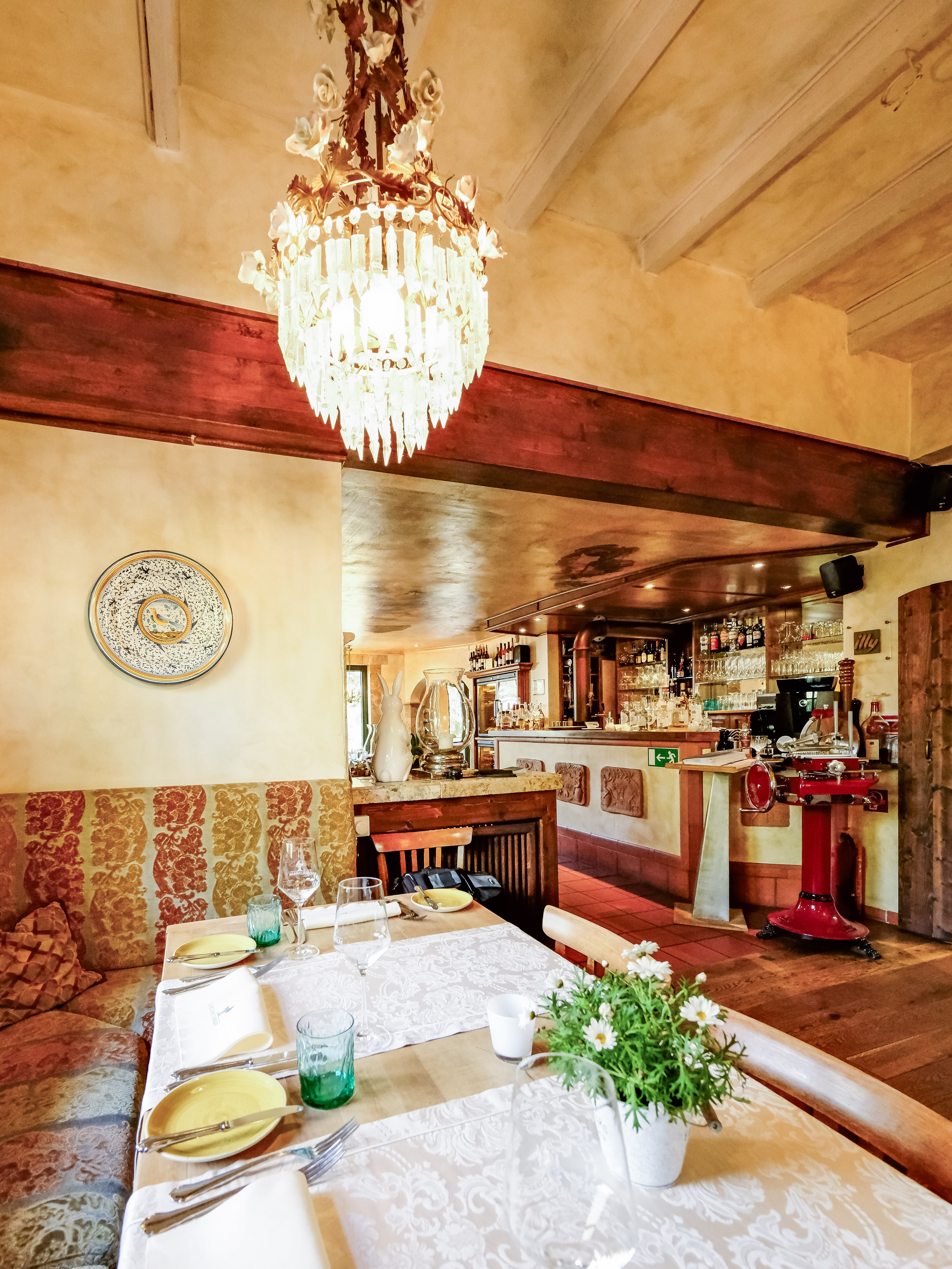 Gastronomie kaufen pachten: Mediterane Gastronomieimmobilie