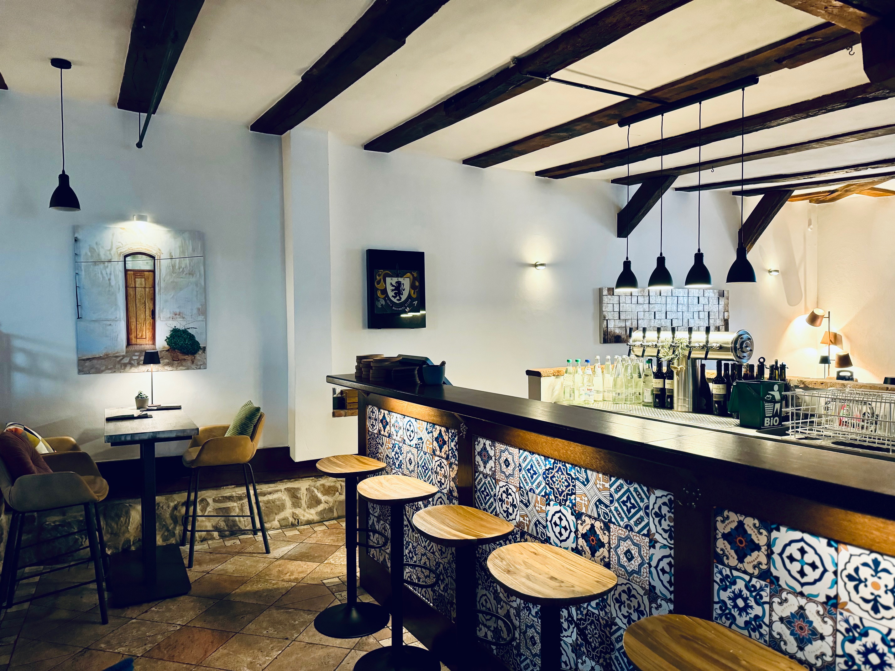 Gastronomie kaufen pachten: STELLA Restaurant & Tapasbar in Fulda_Tresen - STELLA  Restaurant & Tapasbar in Fulda