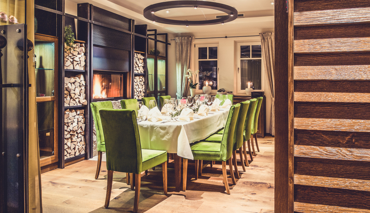 Gastronomie kaufen pachten: Kaminzimmer - Wirtshaus, Kulturstadl & 12 neue Hotelzimmer