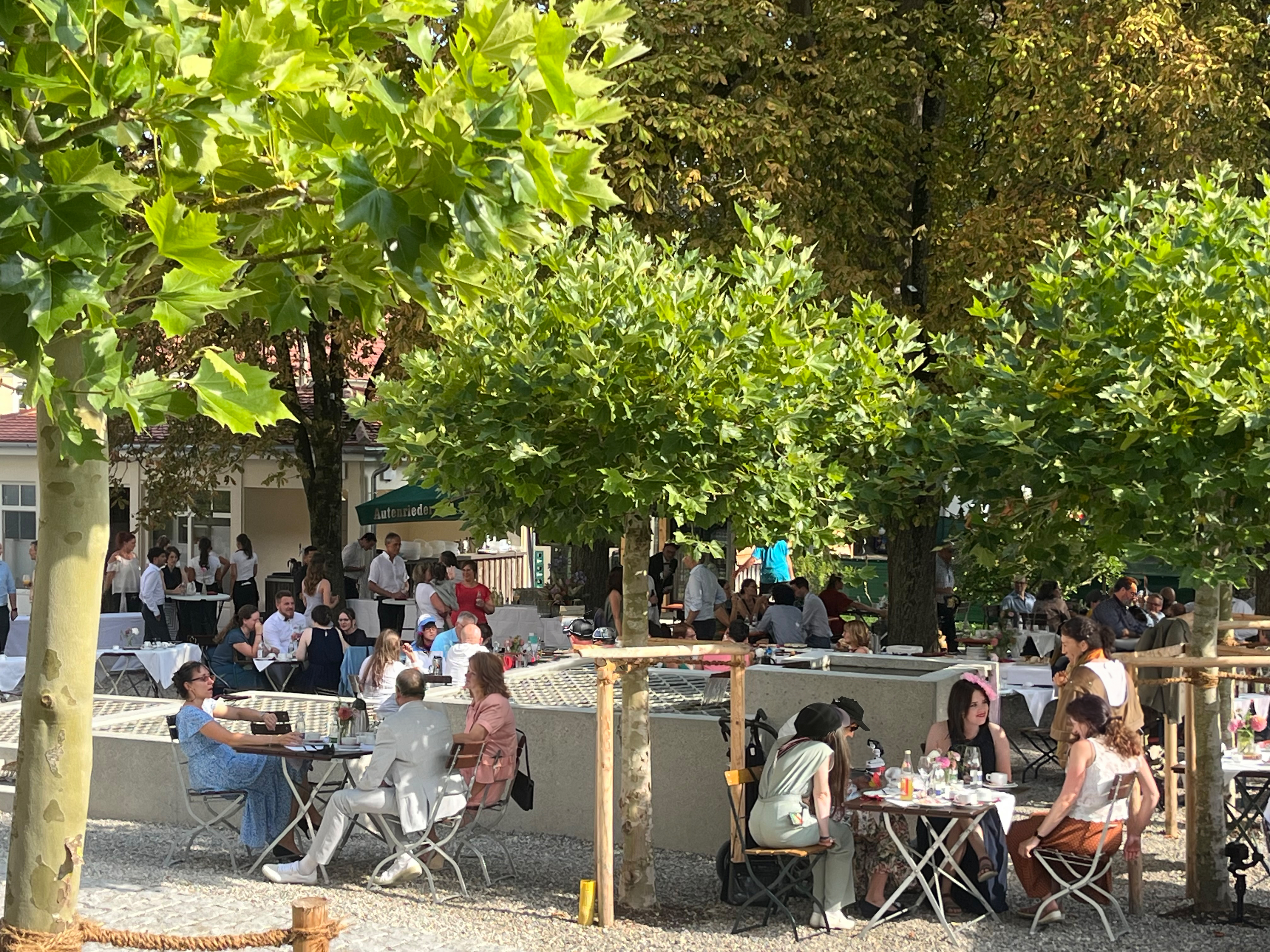 Gastronomie kaufen pachten: Klostergaststätte Zum Goldenen Pflug Wettenhausen