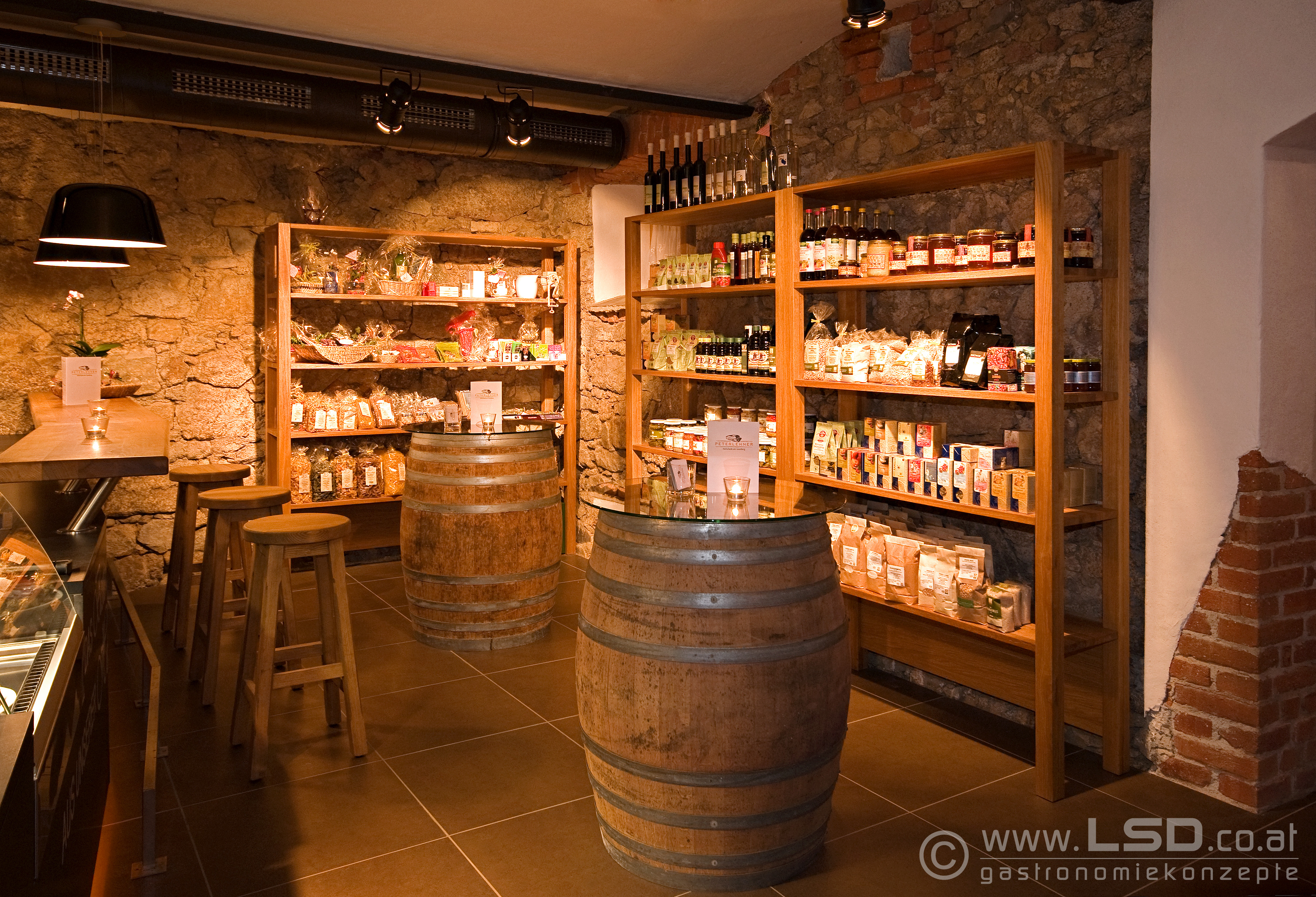 Gastronomie kaufen pachten: PETERLEHNER Hofschank & Hofbrauerei am Goasberg