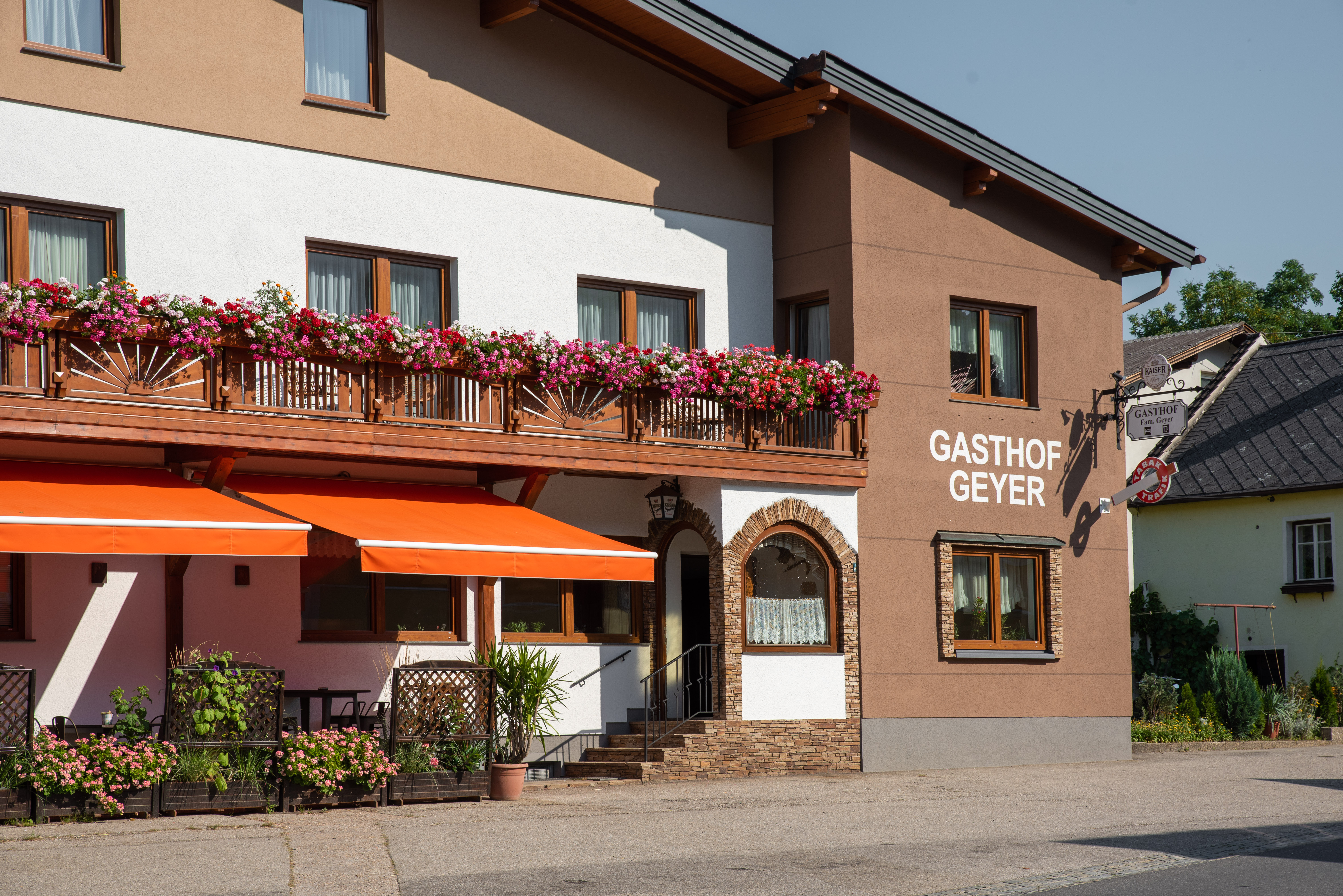 Hotel Immobilien - Landeszuordnung: Österreich - Österreich - Separater Eingang für Gäste - Gasthof Geyer